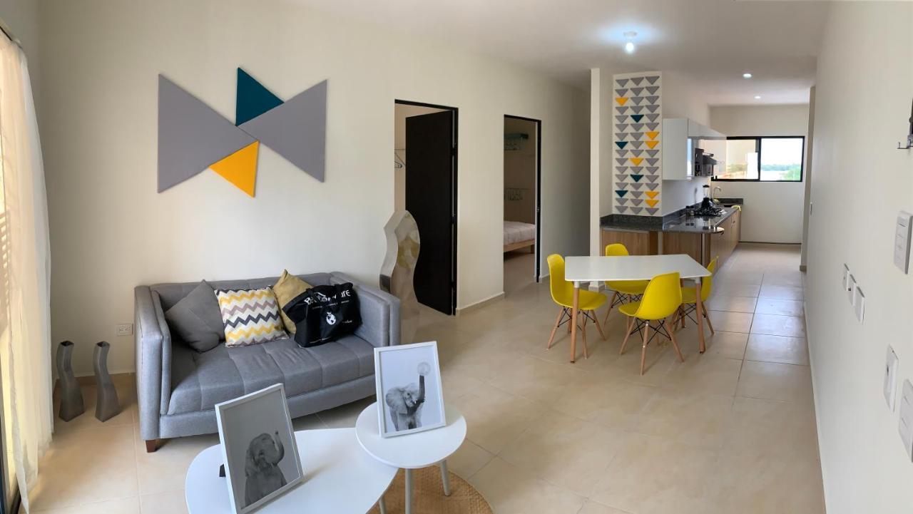 Yellowsub Apartments Cancun Bagian luar foto