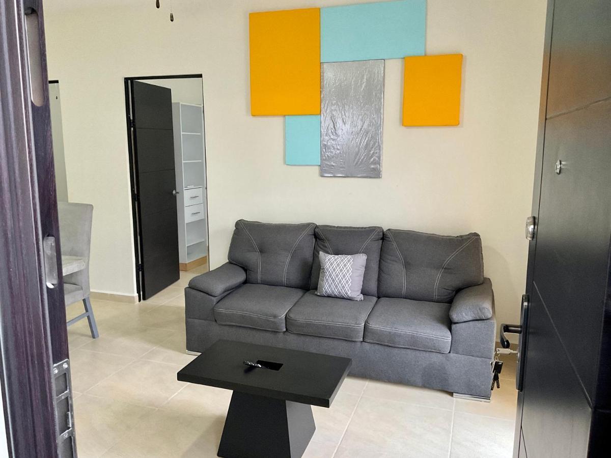 Yellowsub Apartments Cancun Bagian luar foto